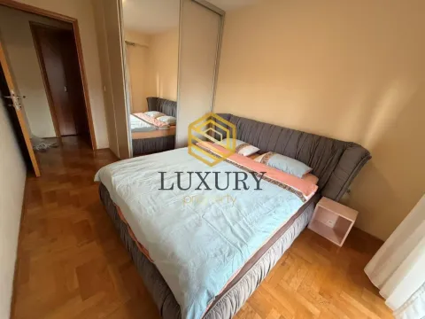 Izdavanje, dvosoban stan, 75m², Preko Morače, Podgorica - image 14