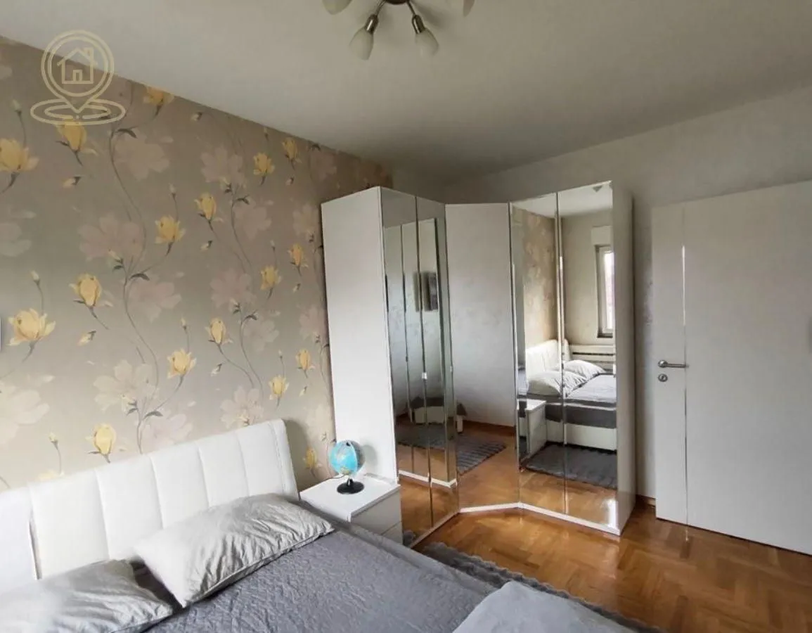 Izdavanje, dvosoban stan, 56m², Južni Bulevar, Vračar Sve Podlokacije