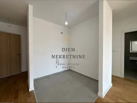 Sale, two bedroom apartment, 57m², Šušanj, Bar - image 6