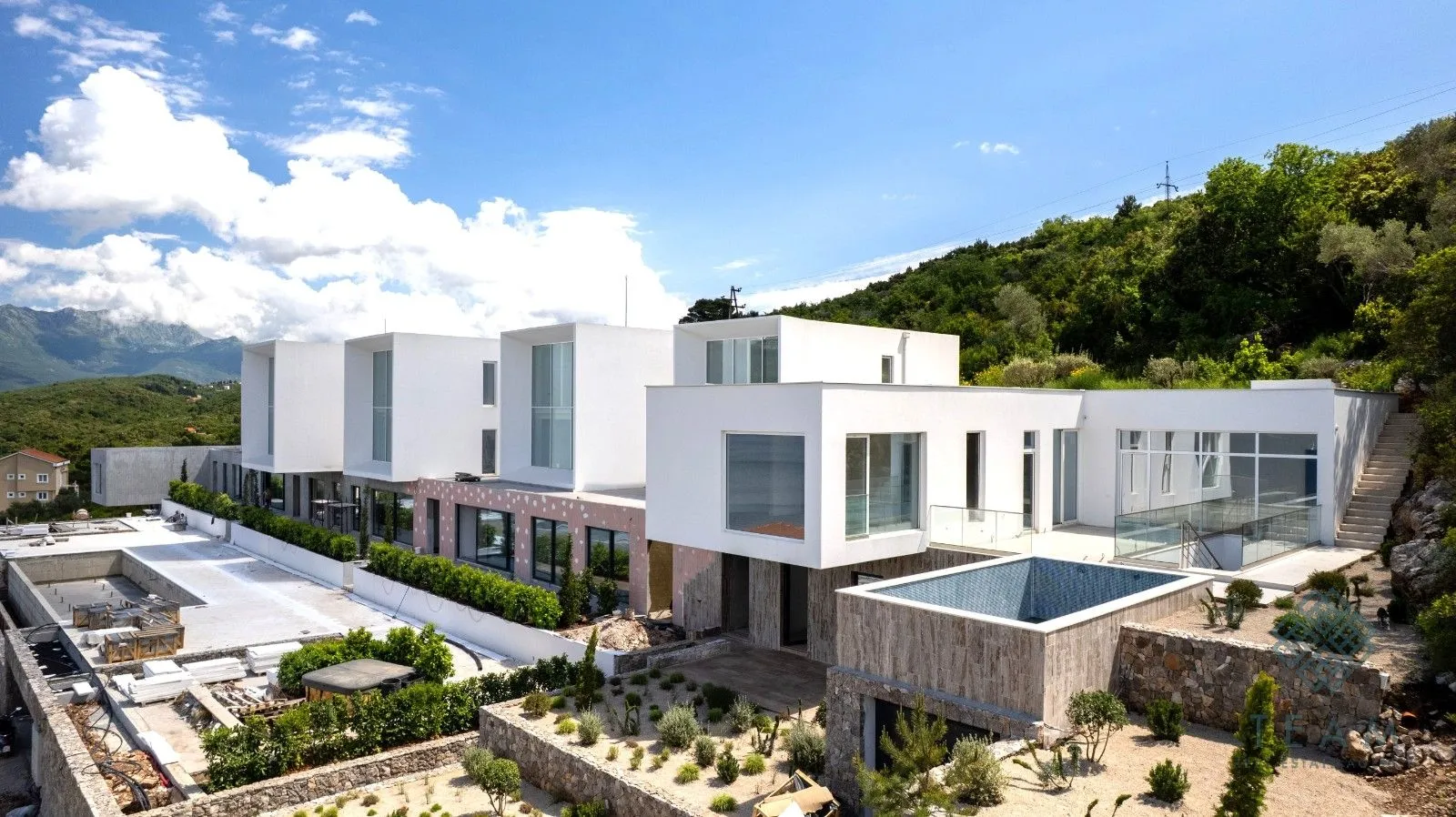 Sale, house, 328m², Krašići, Tivat