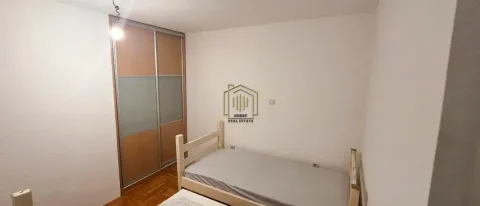 Rent, two bedroom apartment, 56m², Podgorica, Crna Gora - image 9