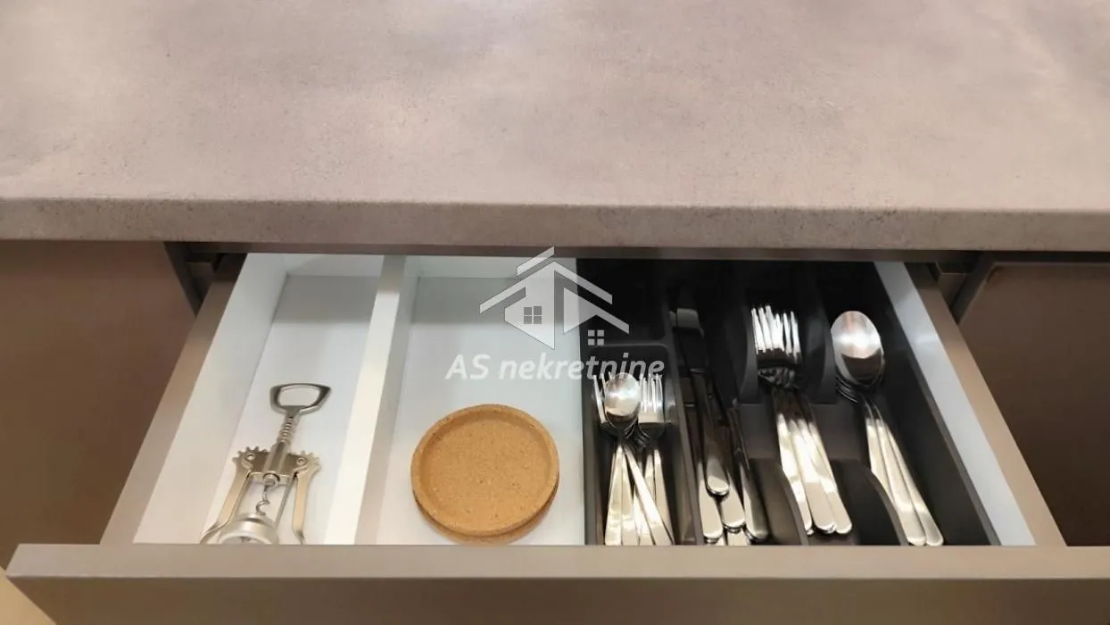 Rent, two bedroom apartment, 52m², Bulbulder, Zvezdara Sve Podlokacije