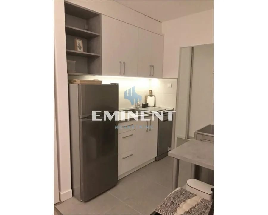 Rent, two bedroom apartment, 50m², Novi Beograd Blok 72, Novi Beograd Sve Podlokacije