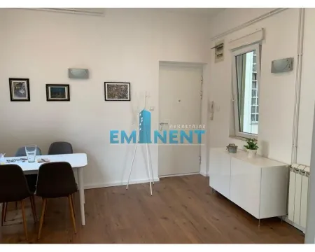 Izdavanje, dvosoban stan, 56m², Cvetni Trg, Vračar Sve Podlokacije - image 9