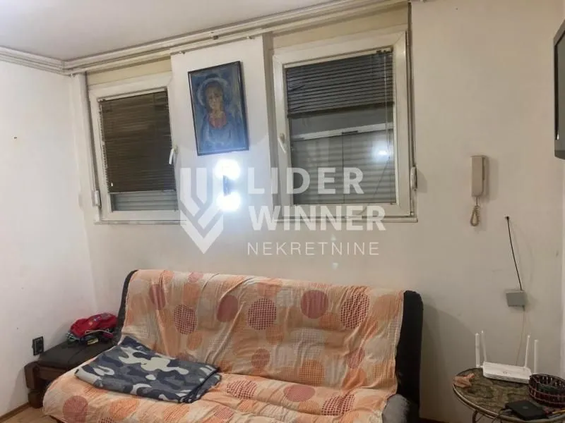 Prodaja, dvosoban stan, 47m², Vračar Hram, Vračar Sve Podlokacije