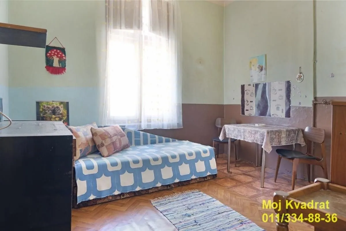 Prodaja, trosoban stan, 79m², Stari Grad, Beograd