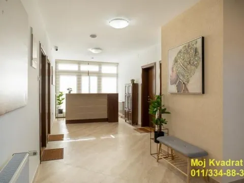 Prodaja, poslovni prostor, 900m², Zlatibor, Srbija - image 4