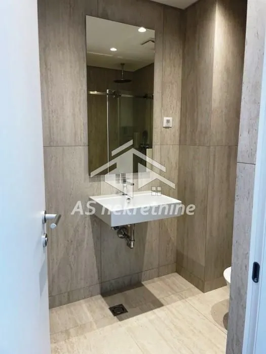 Rent, two bedroom apartment, 53m², Vračar Sve Podlokacije, Beograd