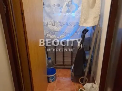 Prodaja, stan, 55m², Centar, Novi Sad - image 11