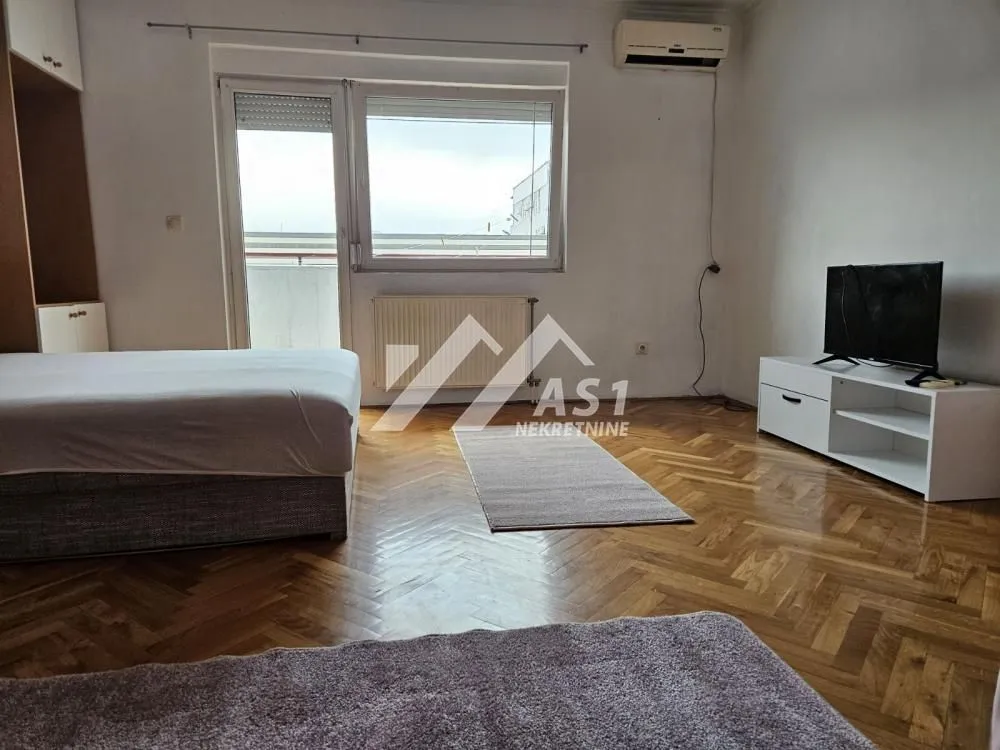 Prodaja, dvosoban stan, 53m², Grbavica, Novi Sad Sve Podlokacije