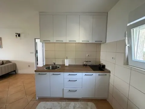 Izdavanje, dvosoban stan, 80m², Podi, Herceg Novi - image 4