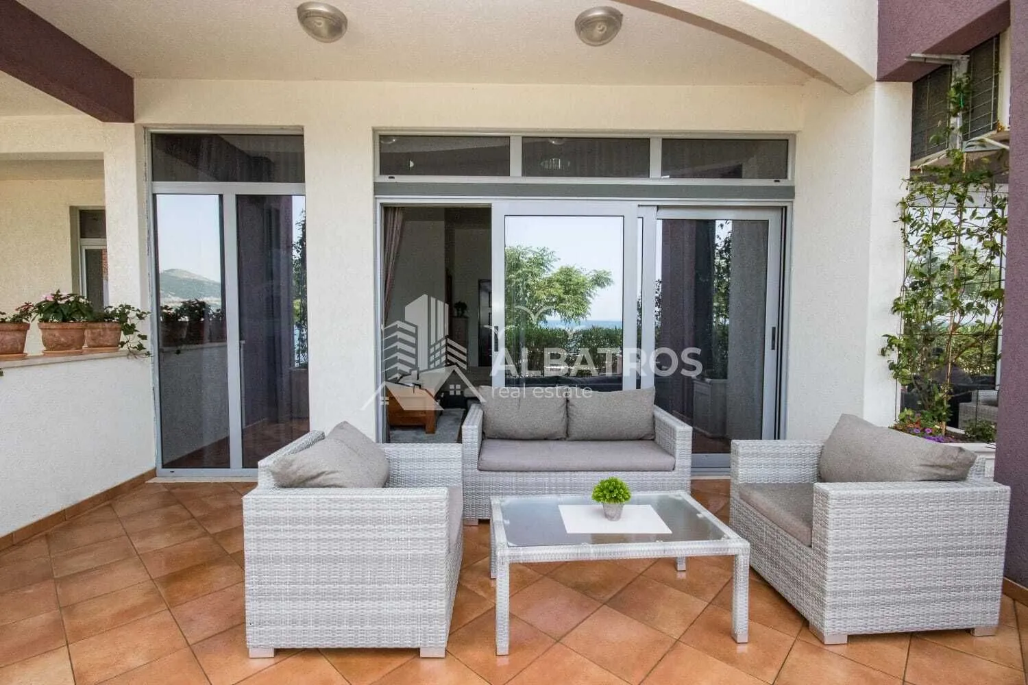 Rent, one bedroom apartment, 45m², Dobre Vode, Bar