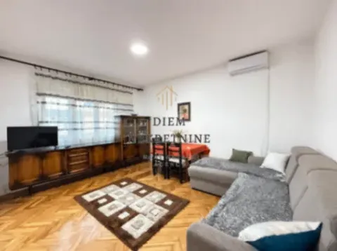 Izdavanje, trosoban stan, 100m², Zagorič, Podgorica - image 11