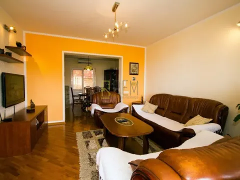 Sale, house, 340m², Bar, Crna Gora - image 5