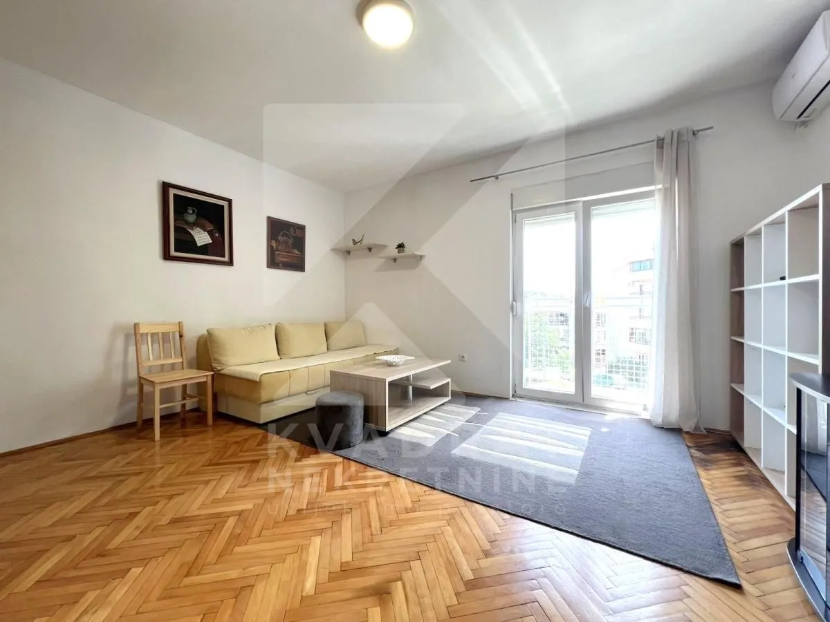 Rent, studio apartment, 27m², Momišići, Podgorica