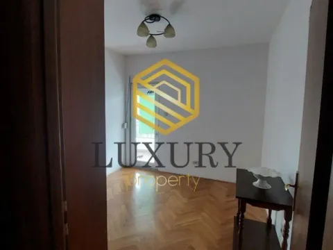 Sale, three bedroom apartment, 80m², Blok 9, Podgorica - image 6