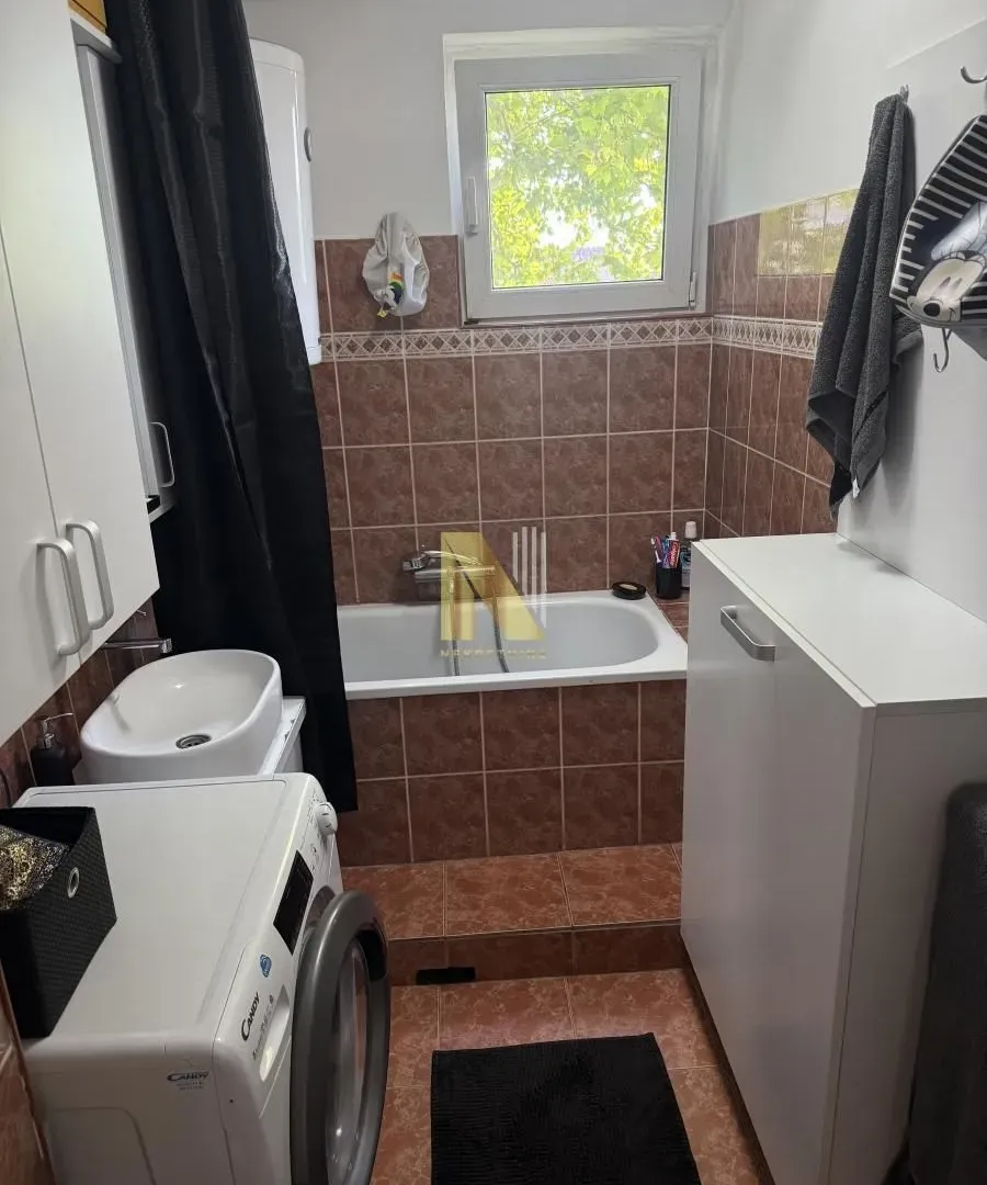 Prodaja, dvosoban stan, 55m², Sajmište, Novi Sad