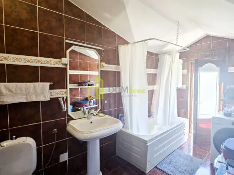 Sale, house, 270m², Masline, Podgorica - image 11