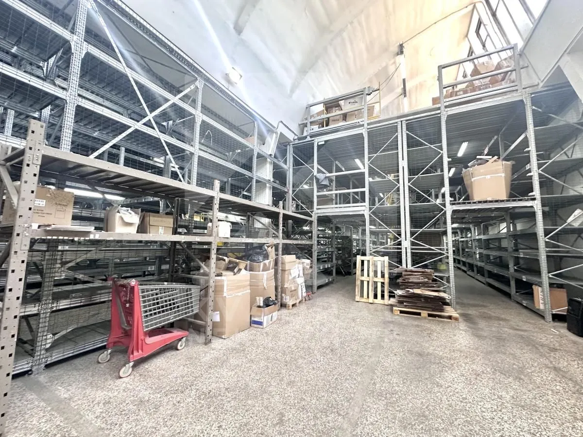 Rent, office space, 1850m², Zabjelo, Podgorica