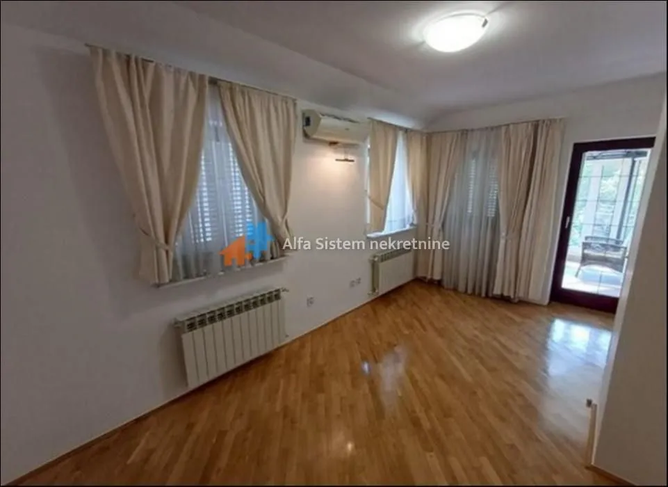 Rent, house, 300m², Voždovac Sve Podlokacije, Beograd