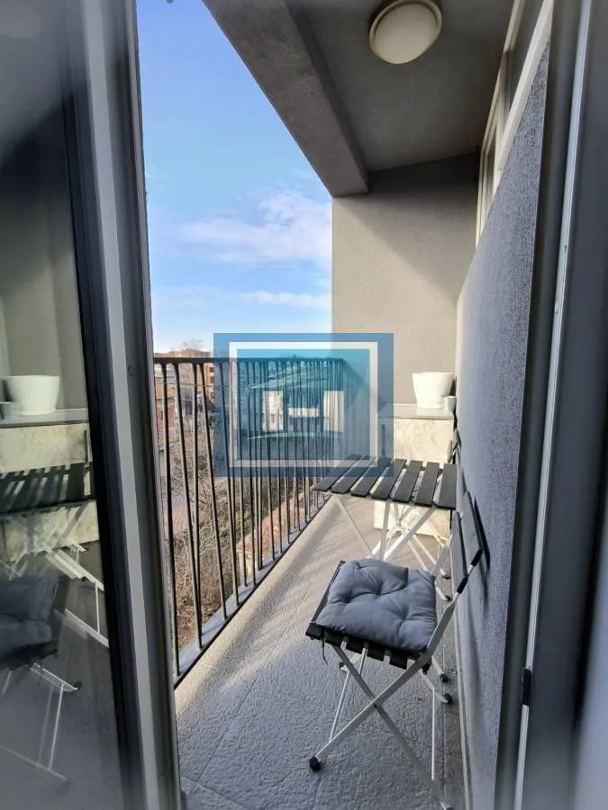 Izdavanje, dvosoban stan, 40m², Centar, Ćuprija