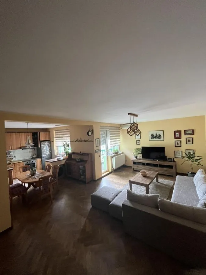 Sale, four bedroom apartment, 111m², Grbavica, Novi Sad Sve Podlokacije