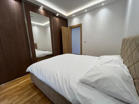 Rent, one bedroom apartment, 57m², Stari Aerodrom, Podgorica - image 8