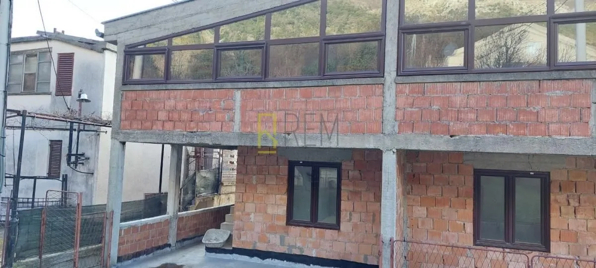 Sale, house, 180m², Bar, Crna Gora