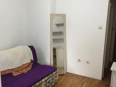 Rent, studio apartment, 22m², Bulevar Oslobodjenja, Novi Sad Sve Podlokacije