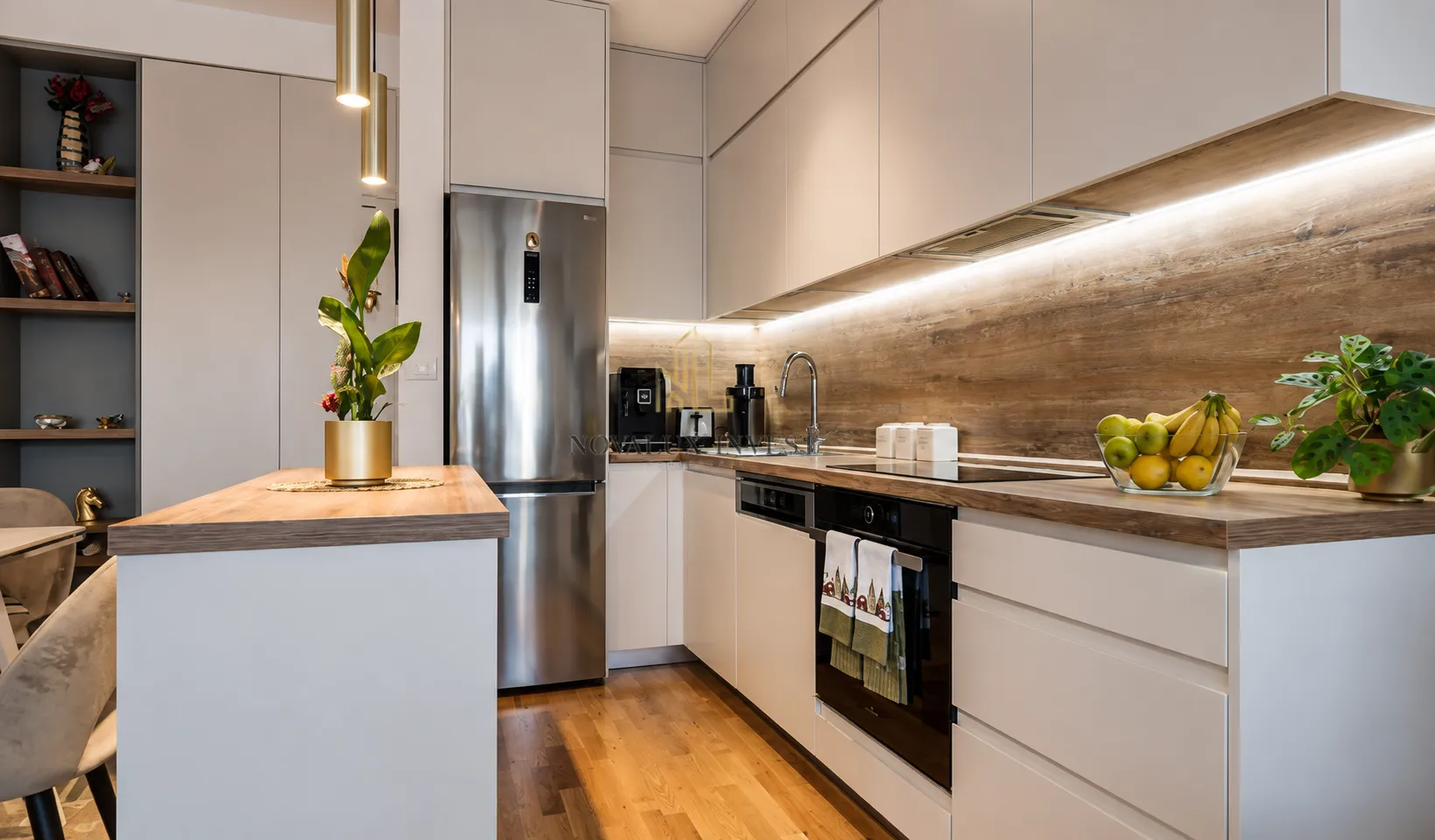 Prodaja, dvosoban stan, 63m², Pod Kuk, Tivat