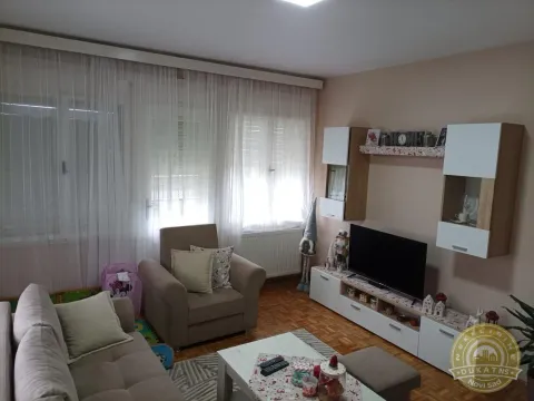 Sale, house, 170m², Beočin, Srbija - image 7