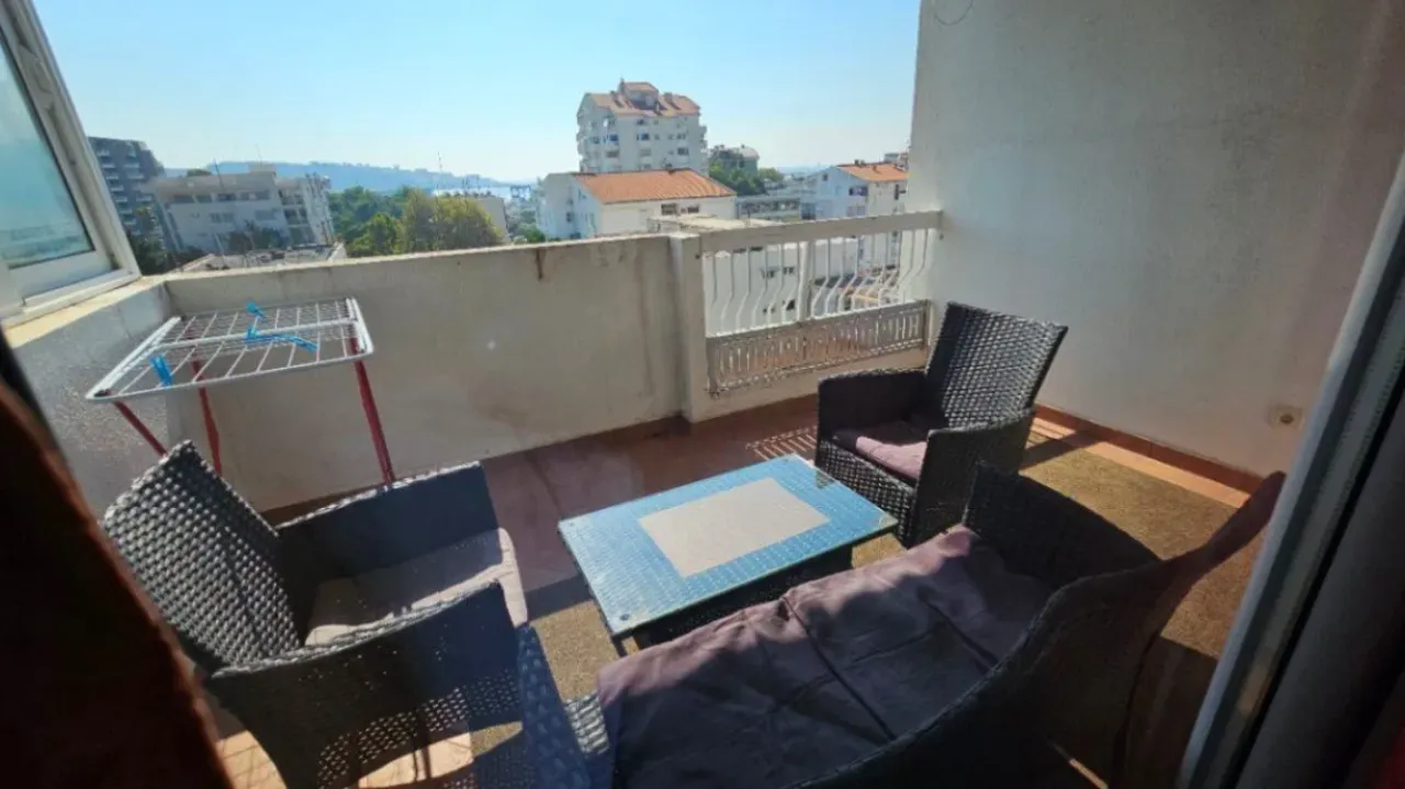 Sale, three bedroom apartment, 90m², Bar, Crna Gora