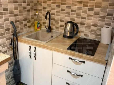 Izdavanje, jednosoban stan, 30m², Tivat, Crna Gora - image 6