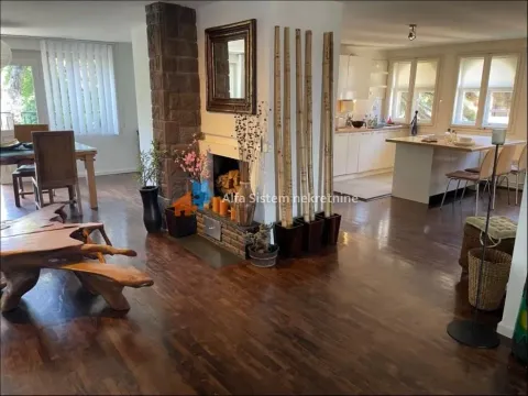 Izdavanje, četvorosoban stan, 120m², Savski Venac, Beograd - image 3