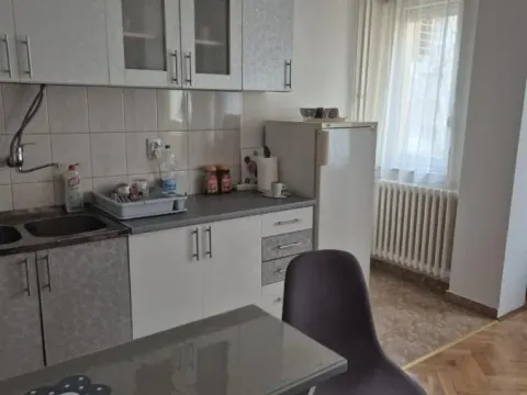 Rent, one bedroom apartment, 44m², Podbara, Novi Sad Sve Podlokacije - image 3