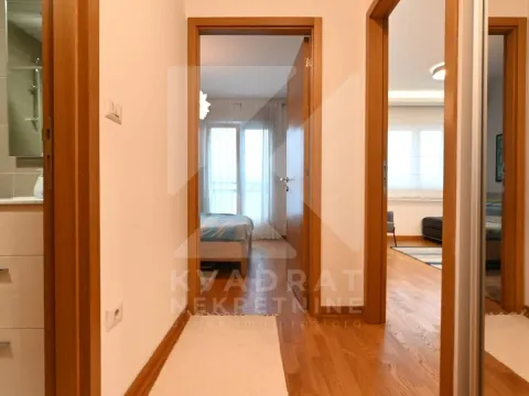 Rent, one bedroom apartment, 45m², City Kvart, Podgorica - image 5