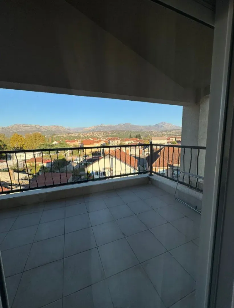 Rent, one bedroom apartment, 56m², Stari Aerodrom, Podgorica