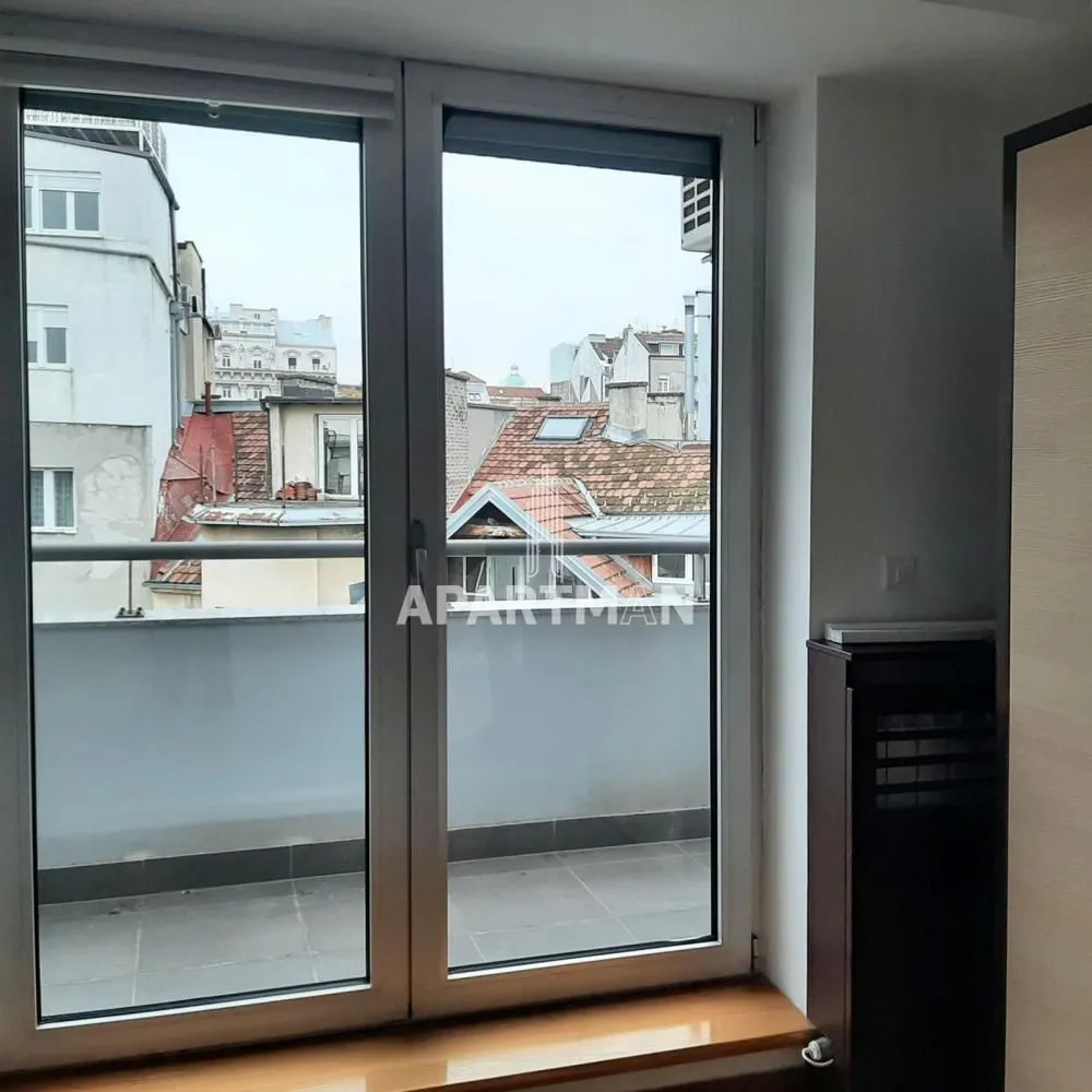 Rent, two bedroom apartment, 41m², Stari Grad, Beograd