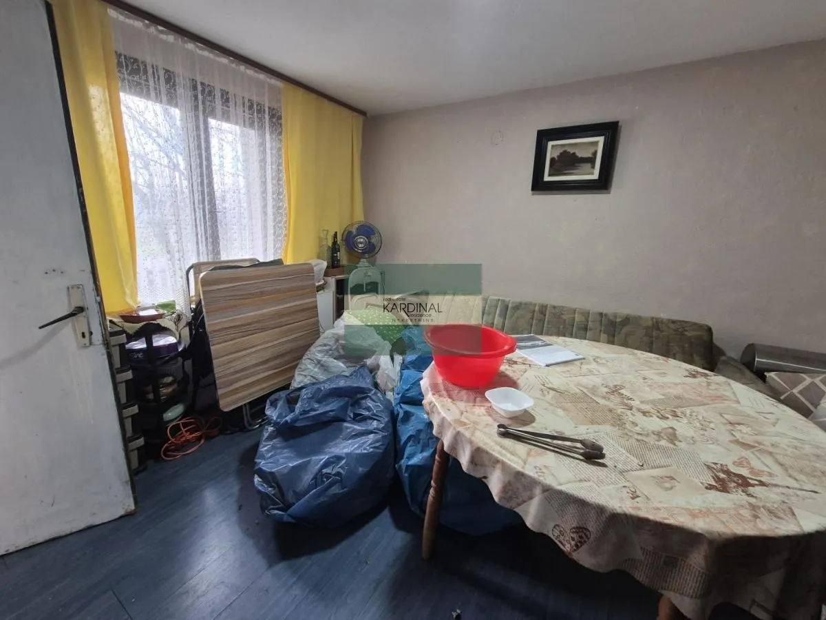 Prodaja, kuća, 300m², Tonja, Ćuprija
