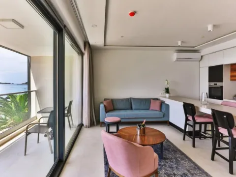 Prodaja, dvosoban stan, 75m², Rafailovići, Budva - image 4