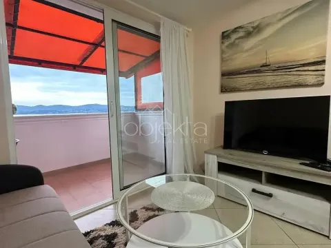 Izdavanje, stan, 40m², Tivat, Crna Gora - image 4