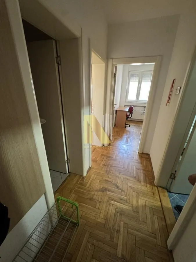 Izdavanje, jednosoban stan, 35m², Rotkvarija, Novi Sad Sve Podlokacije