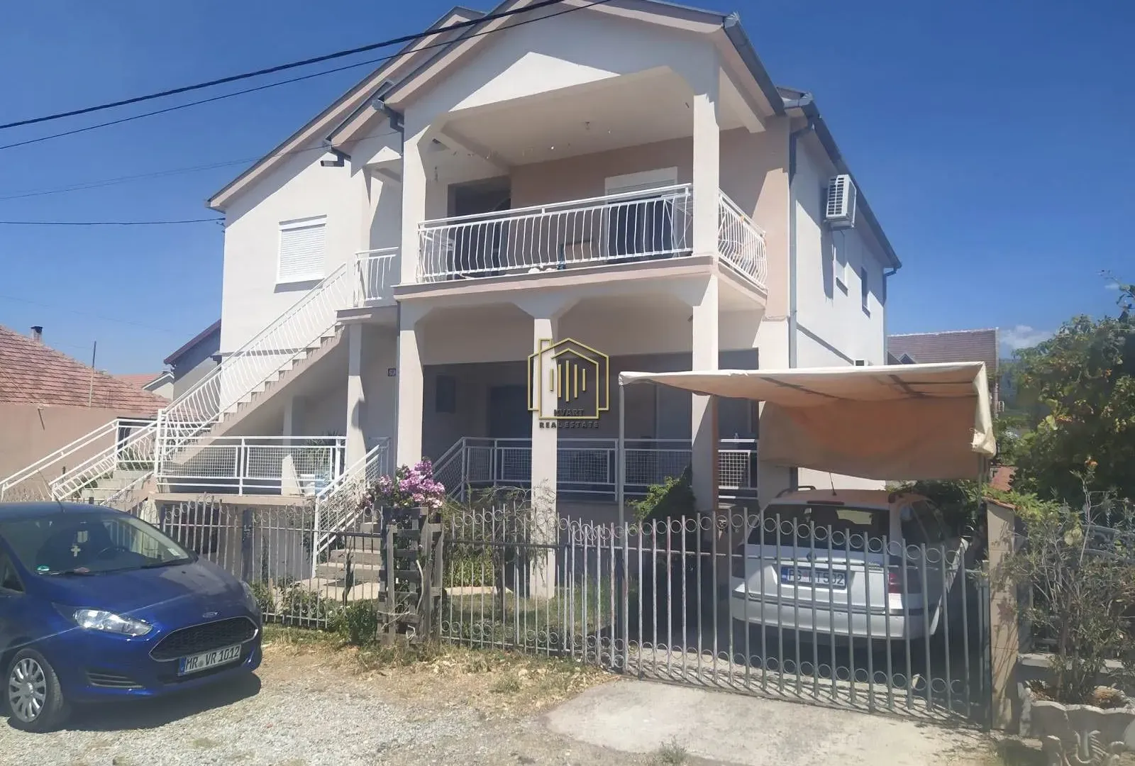 Prodaja, kuća, 320m², Konik, Podgorica