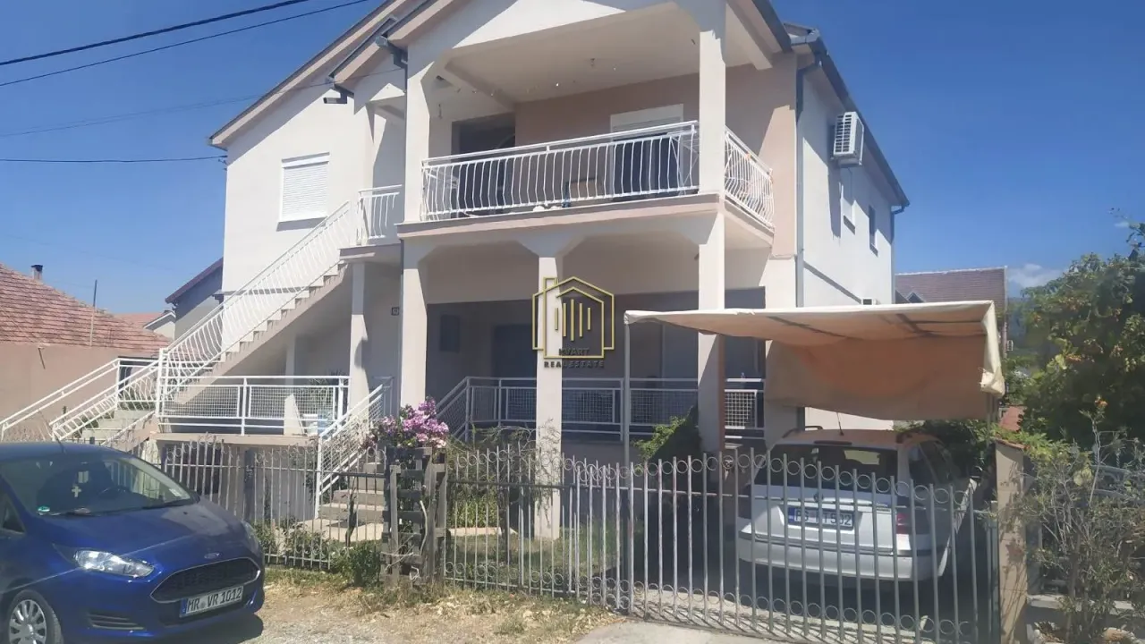 Sale, house, 320m², Konik, Podgorica