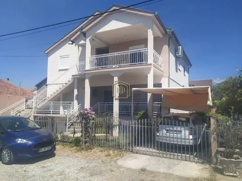  House for Sale, 320m2, Konik, Podgorica
