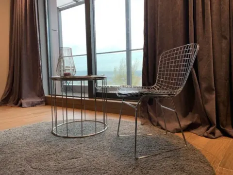 Izdavanje, trosoban stan, 92m², Vračar Centar, Vračar Sve Podlokacije - image 8