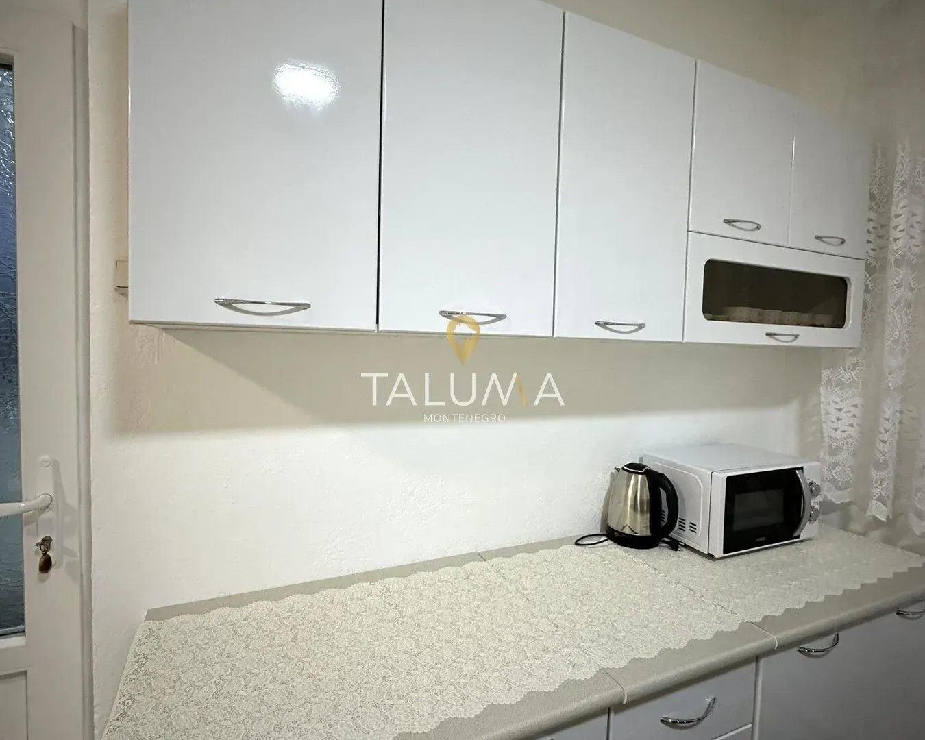 Rent, two bedroom apartment, 104m², Tološi, Podgorica