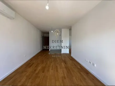 Sale, two bedroom apartment, 57m², Šušanj, Bar - image 4