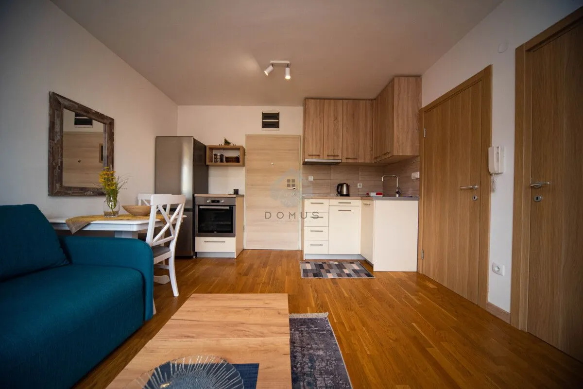 Rent, one bedroom apartment, 35m², Centar, Podgorica