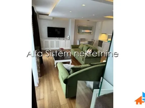 Rent, three bedroom apartment, 97m², Vračar Sve Podlokacije, Beograd - image 7